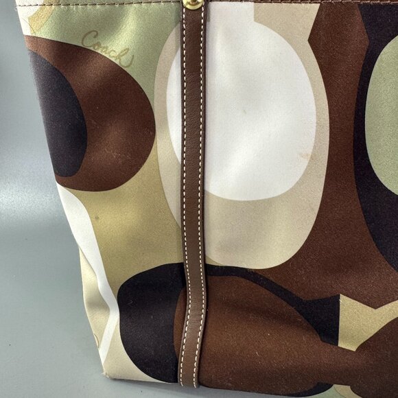 Authentic Coach No. 11116 Op Art Sateen Tote - Picture 7 of 13